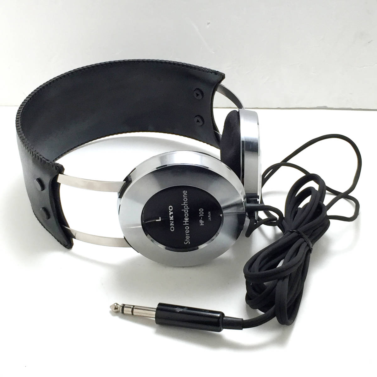 ONKYO HP-100 ヘッドフォン 1977年発売 美品 HP-100 ヘッドフォン 美品ONKYO 1977年発売 ONKYO Stereo Headphone