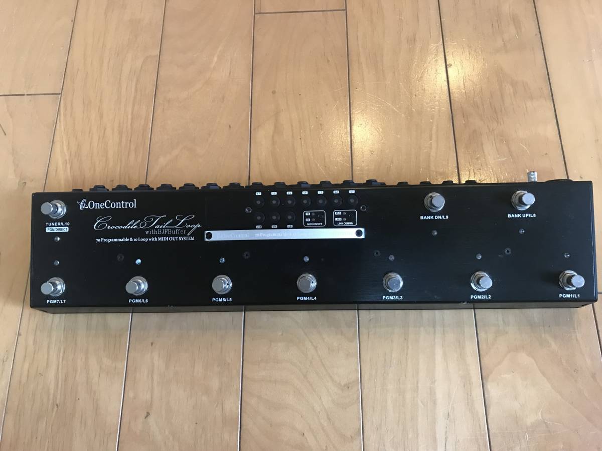 One Control Crocodile Tail Loop OC10 プログラマブルスイッチャー