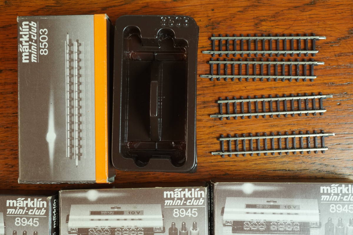 T03 ◇ Marklin mini-club メルクリン 8945 3箱 おまけに 8503 Made