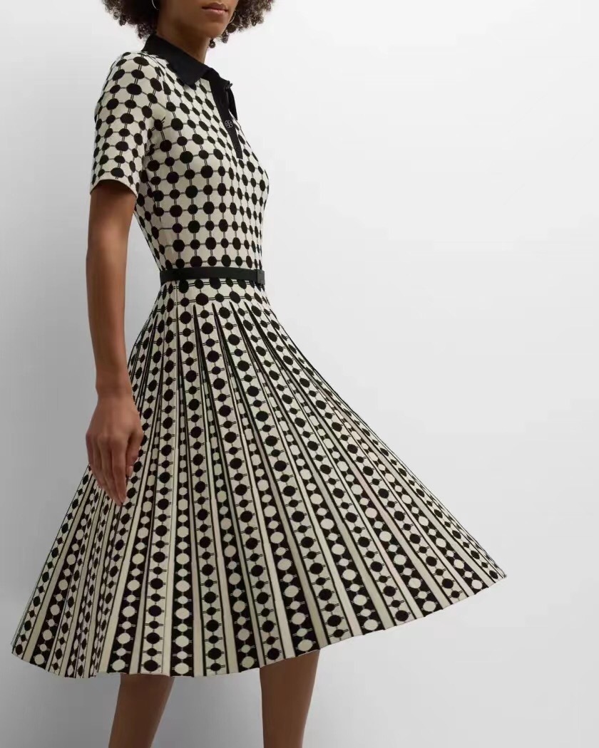 ★ToryBurch★正規23早秋新作トリーバーチニットワンピース/送料無料