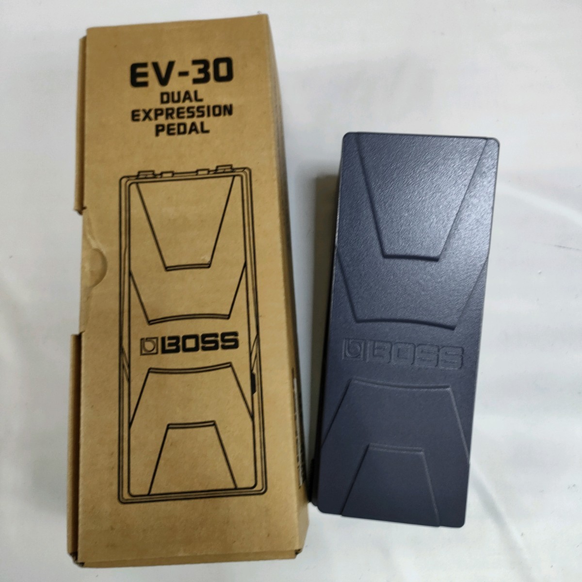 BOSS EV-30 エクスプレッションペダル Expression Pedal 現状品 動作