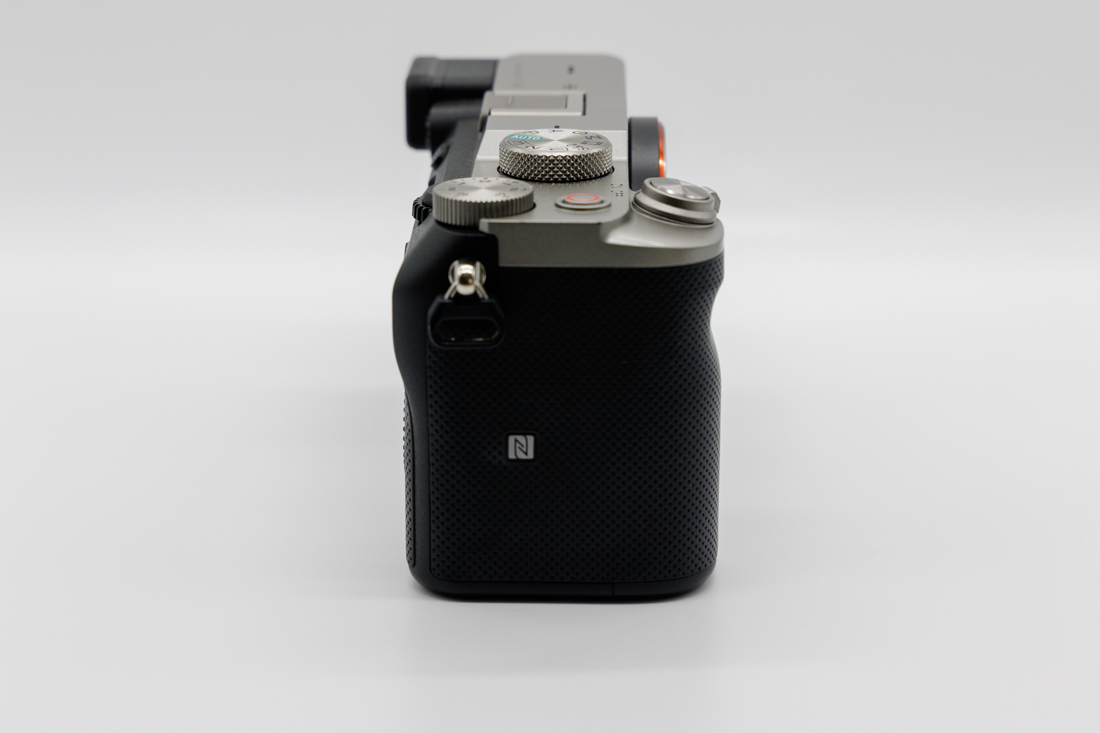 【シャッター数 5026回】α7C ILCE-7C ボディ ソニー SONY SONY α7C ソニー a7c ILCE-7C シルバー ボディ シャッター回数2939