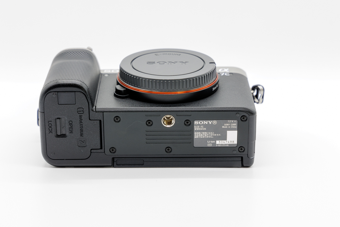 SONY α7C ソニー a7c ILCE-7C シルバー ボディ シャッター回数2939