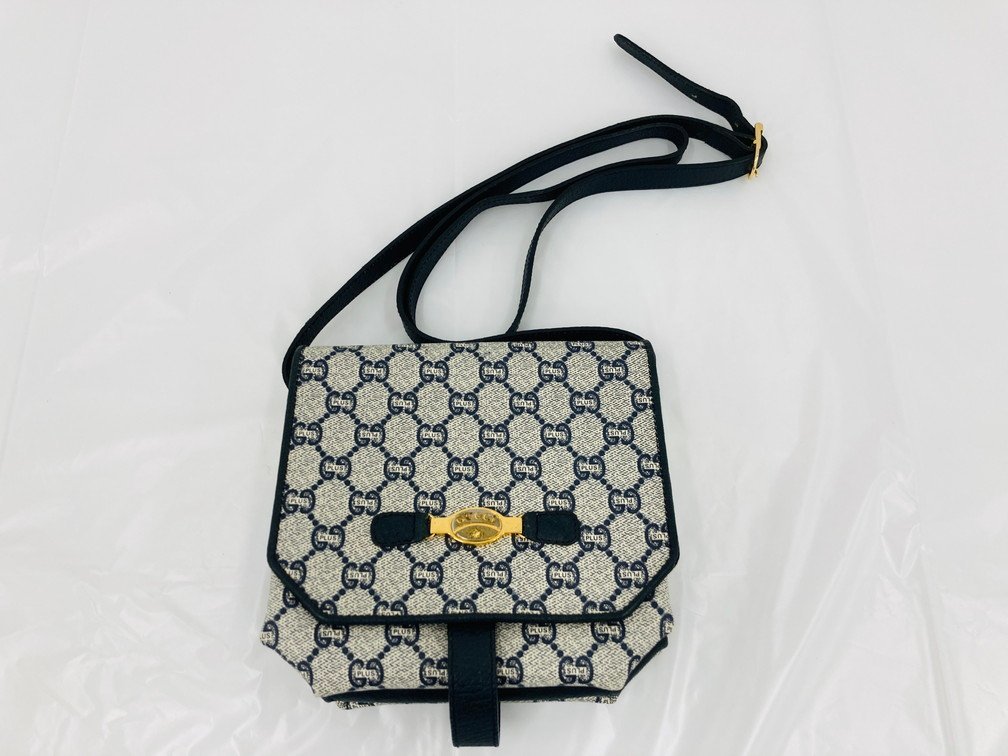 【美品】GUCCI　グッチ　セカンドバッグ　ポーチ　GG柄　シェリーライン P5 1円～ 中古品 グッチ GUCCI 63-01-012シェリーライン GG柄 セカンド