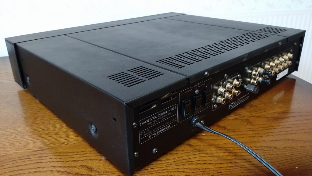 ONKYO プリアンプ P306R 動作品 ONKYO オンキョー P-306R 11266dc