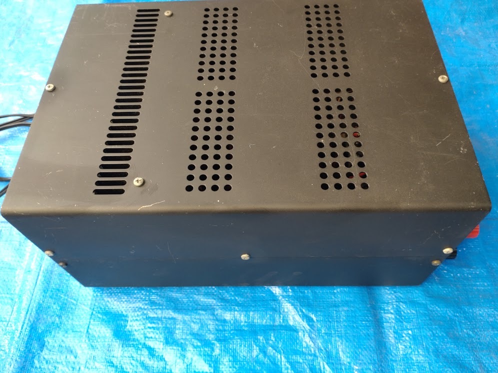 DAIWA直流安定化電源PS-560WⅡ ジャンク扱い
