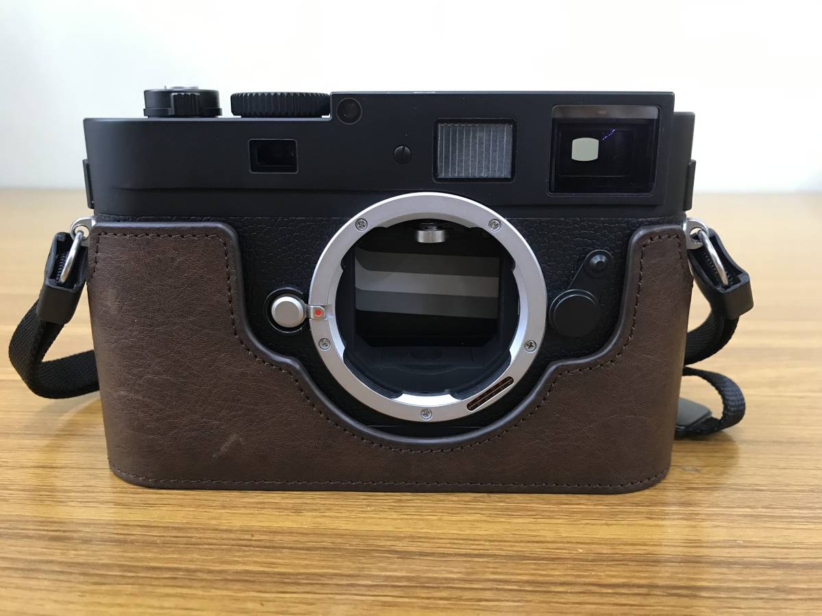 M Leica Monochrom Digital - Black and Rangefinder 246) (Typ Camera 