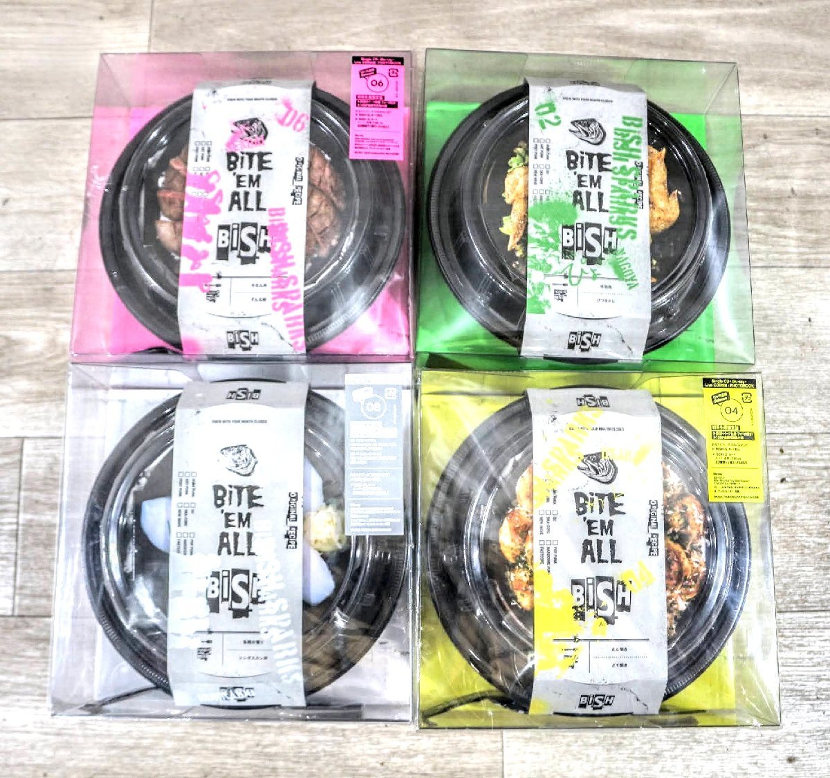 未開封品☆BISH 初回生産限定盤　BITE EM ALL 4点セット　シングルCD＋Blu-ray＋ライブCD2枚組+PHOTOBOOK 　Y2412