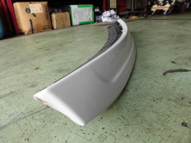 ◆'03 ポルシェ ボクスター 98623 リアスポイラー/トランクスポイラー(品番：986.504.609.02 / 色番：9A2=ビアリッツホワイト)◆ | ポルシェ リアスポイラー 》ポルシェ 《 schnell