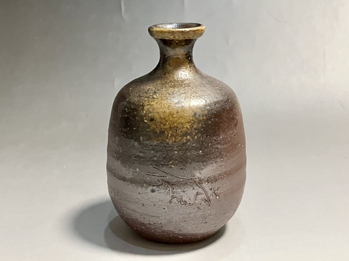 Q4 山本出 （父 人間国宝 山本陶秀） 備前 徳利 酒器