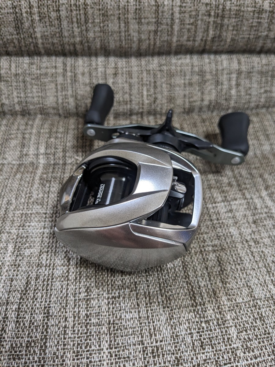 新品未開封】ダイワ21ジリオンSV TW 1000H(右巻き) 【公式通販】