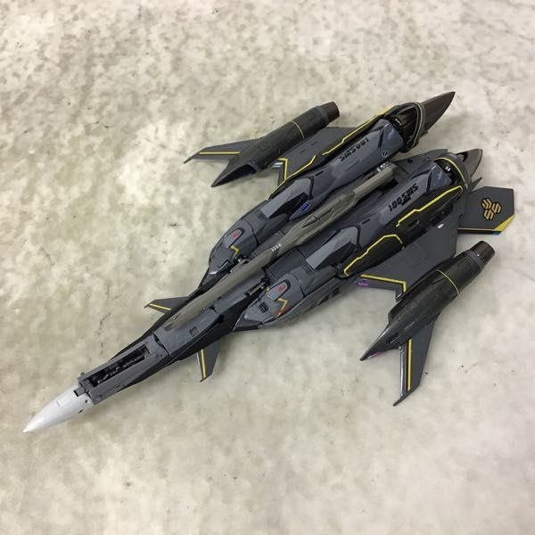 送料込 DX超合金 マクロス30 デュランダルバルキリー オズマ・リー機 1円〜 ジャンク 箱無 バンダイ DX超合金 マクロスF YF-29 デュランダル