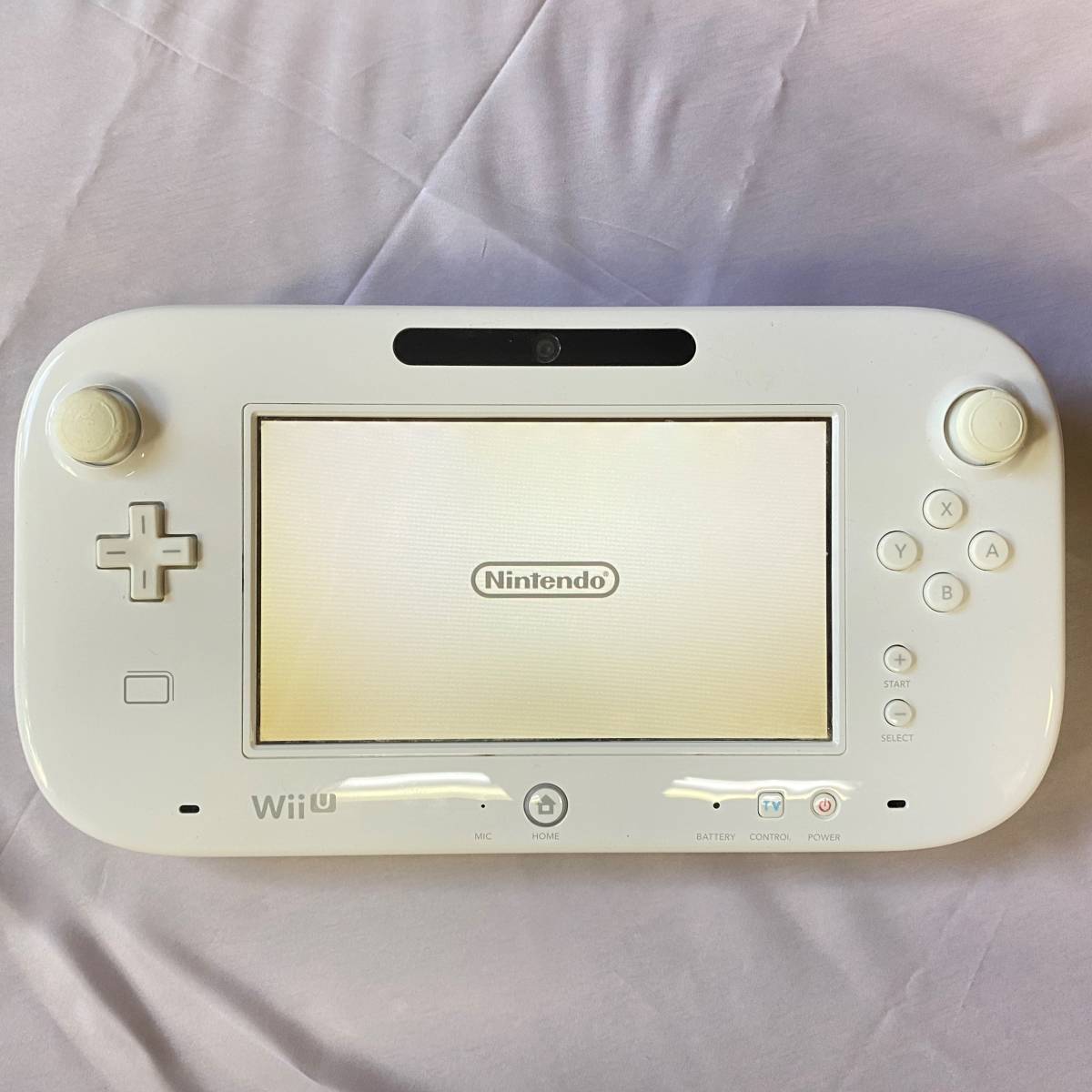 任天堂 3DS ホワイト ひろき 本体 ACアダプター付き、スマブラソフトおまけ