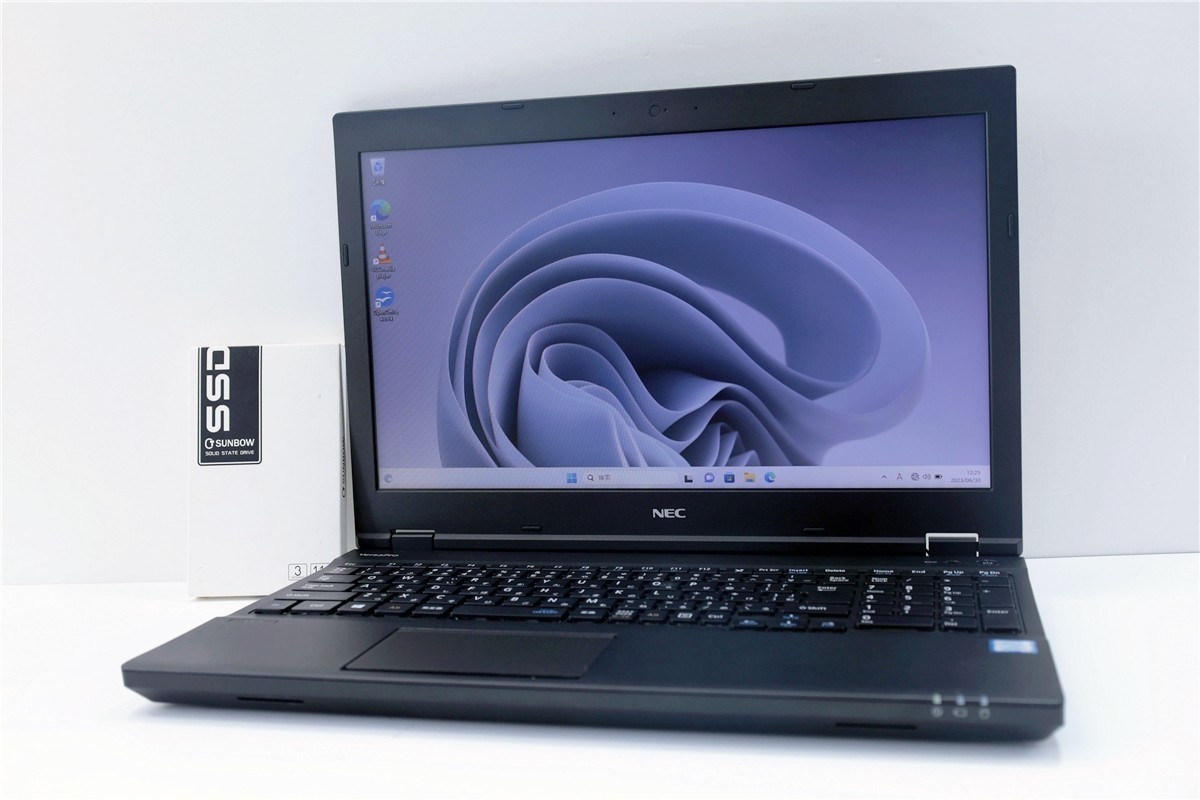 即配 八世代 Core i5 8350U メモリ8GB SSD 256GB 15.6型 NEC VersaPro J