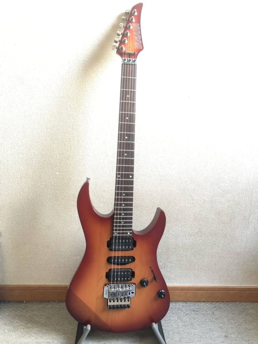 YAMAHA RGX 美品　フロイドローズ　ケース付き　アーム欠品　ストラトシェイプ　ギター