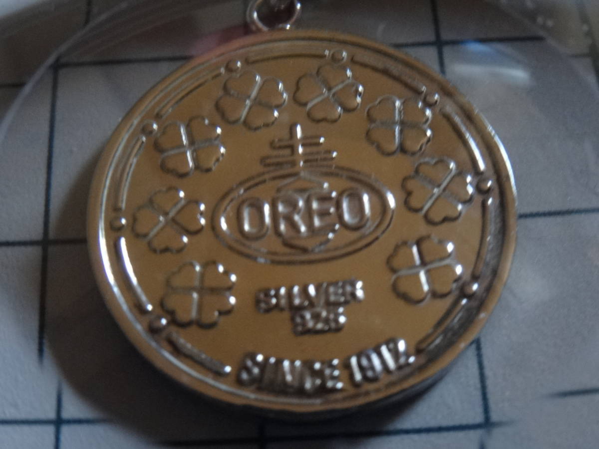 レア　オレオ＝OREO 銀製 ペンダント　ヤマザキナビスコ謹製　非売品　「ハッピー・クローバー・ペンダント」経年保管品