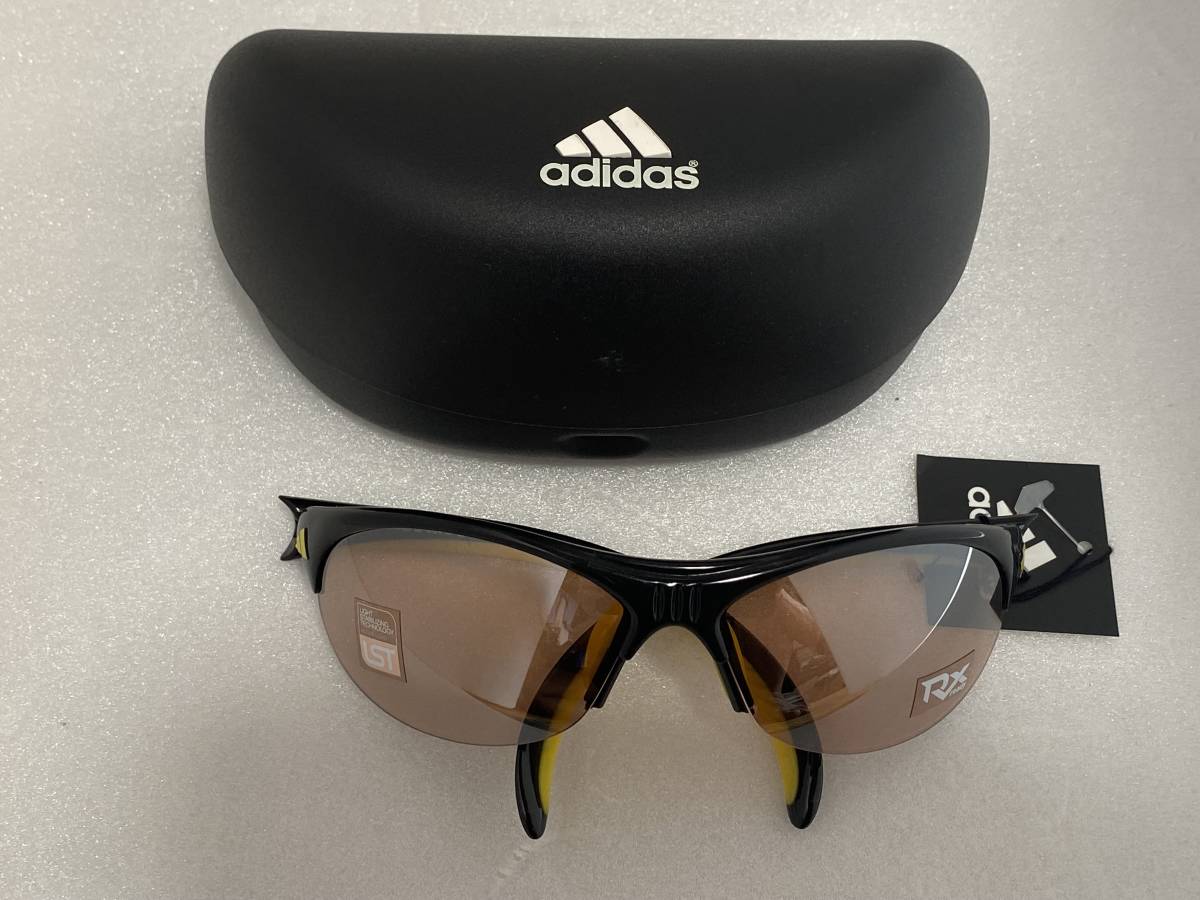 国内新品adidas・[スポーツサングラス ブラックイエロー]a123 02
