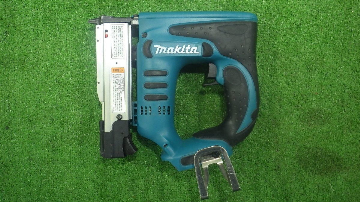 マキタピンタッカPT350D （ジャンク品 マキタ 充電式ピンタッカ PT350D 