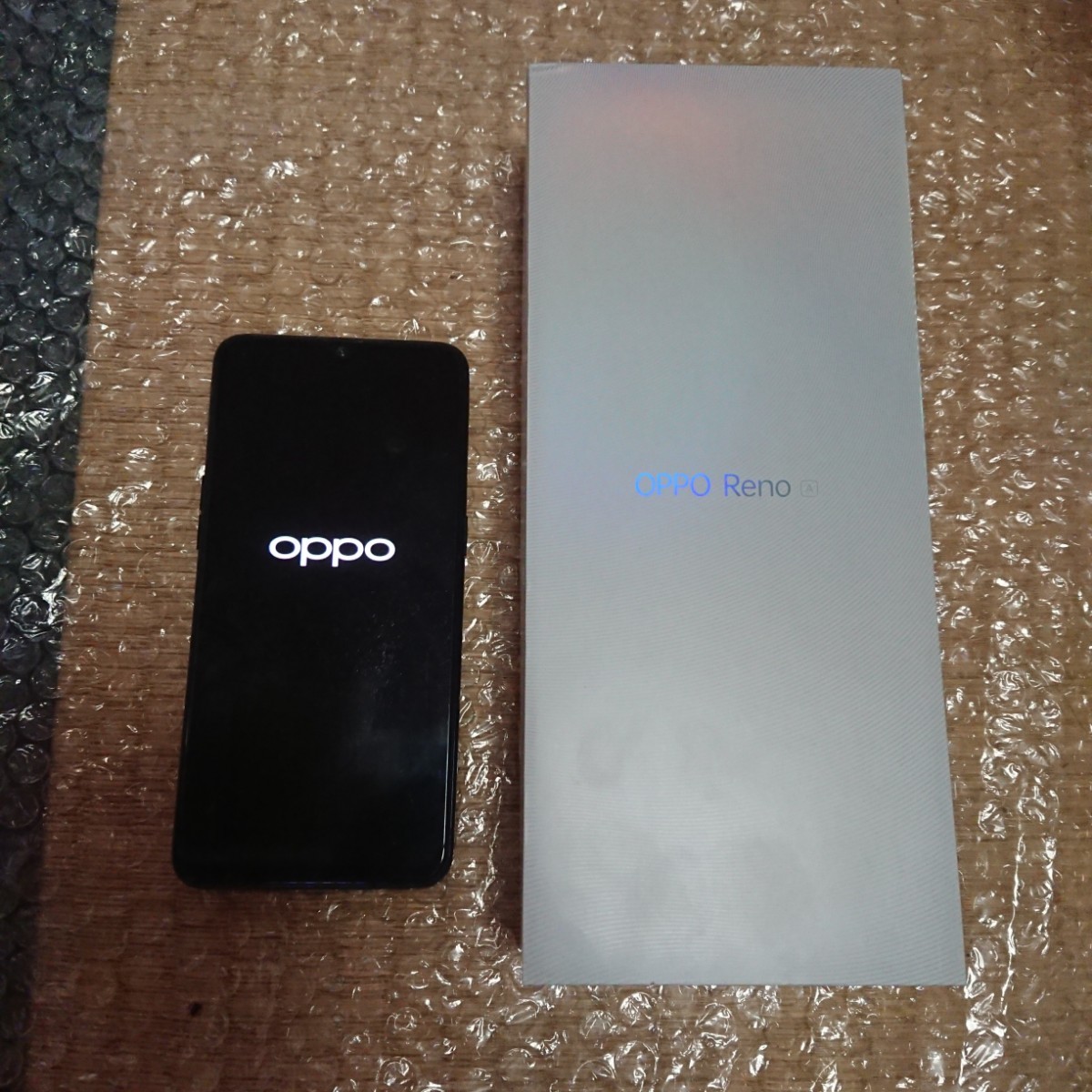 OPPO Reno A ブラック simフリー 64GB Reno A》 64GB SIMフリー