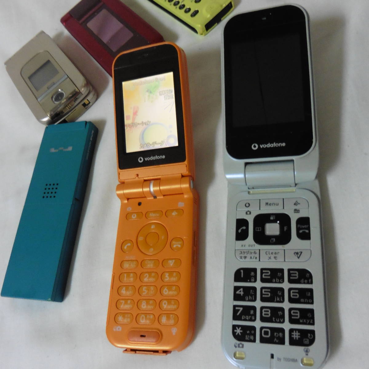 携帯初代INFOBARなど７個動作不明 INFOBAR au - ケータイ KDDI INFOBARの最新情報