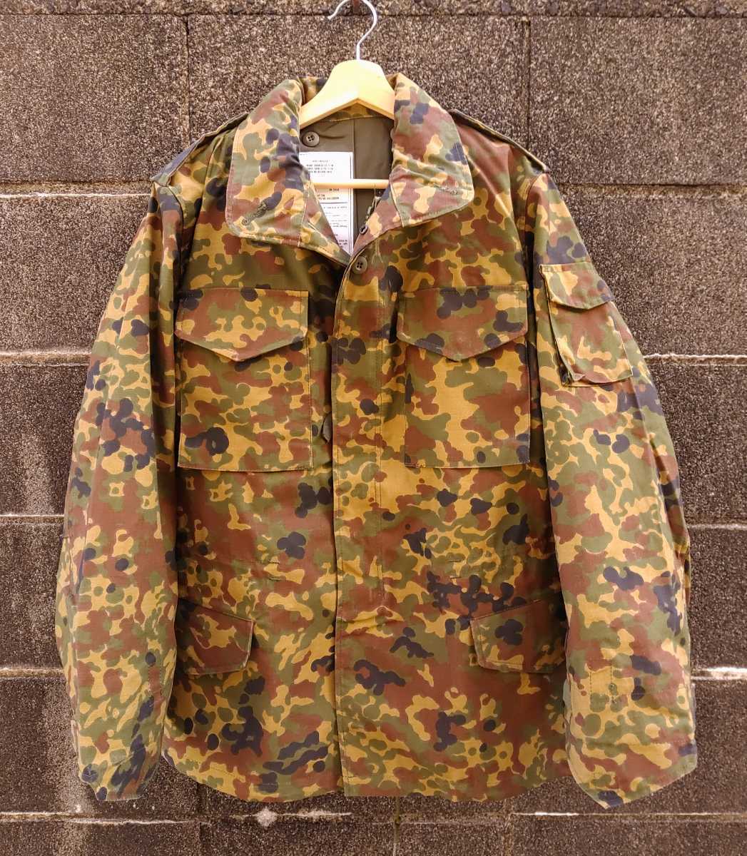 陸上自衛隊　2型迷彩（秋冬茶系）M65フィールドジャケット　戦闘外被　中古　M 陸上自衛隊 2型迷彩（秋冬茶系）M65フィールドジャケット 戦闘外被 中古 M