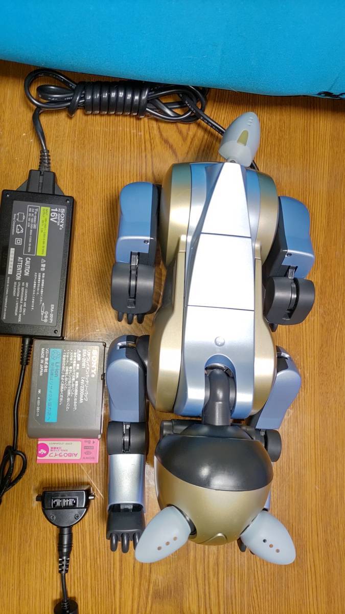 SONY AIBO アイボ ERS-210 ゴールド・シルバー（水色）（2色ミックス