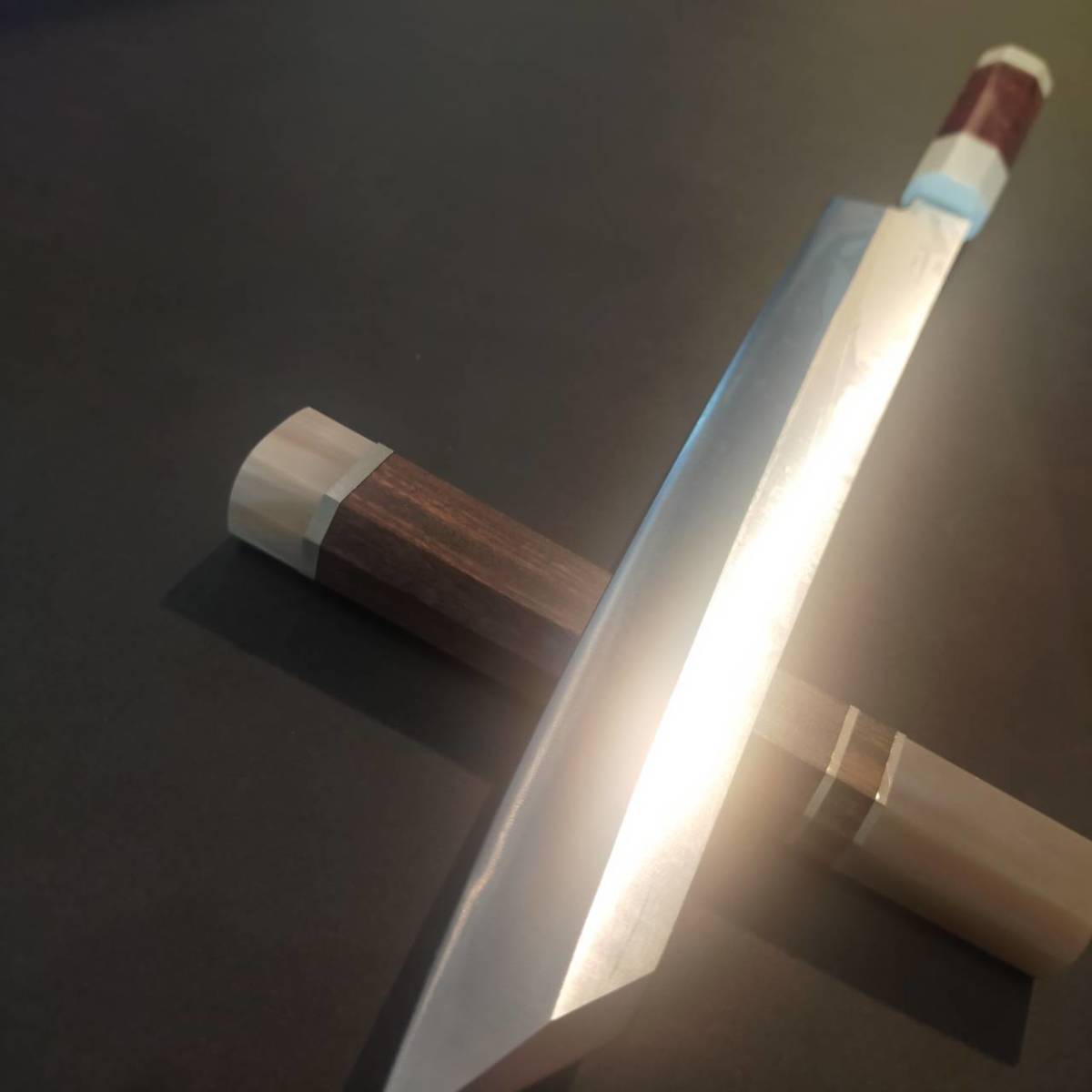 新品】ステン本焼V金10号刀型切付柳刃包丁270mm モダンレッドレジン  