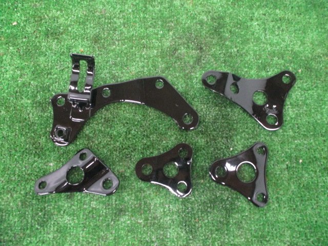A5I03 CBX400F エンジンハンガー パウダーコート後未使用 NC07 E BHN