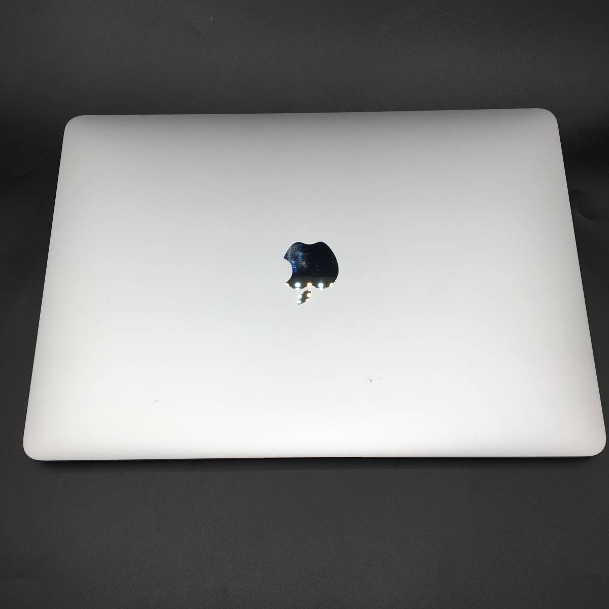 Apple Air MacBook M1 - 256GB with 8GB CPU GPU 0 and Chip SSD – 新入荷