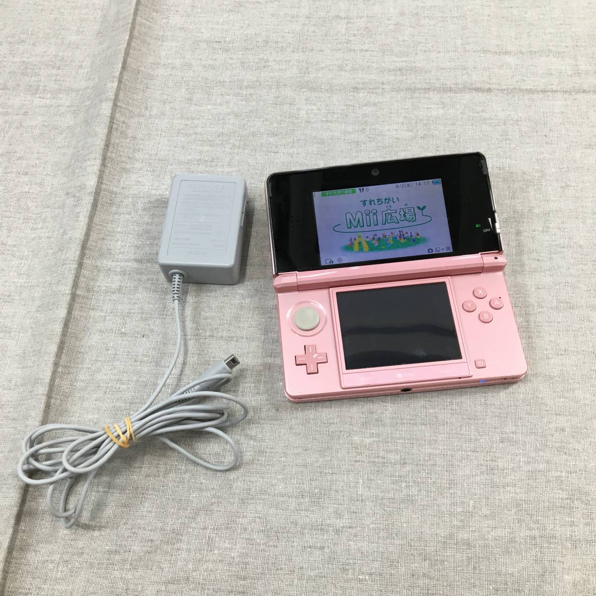 ジャンク　ニンテンドー3DS 　ピンク