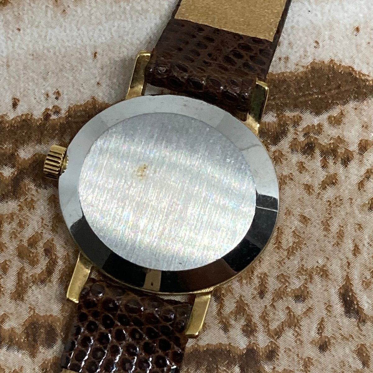 ◇稼働品◇美品◇ OMEGA オメガ Geneve ジュネーブ ゴールド文字盤 2針 