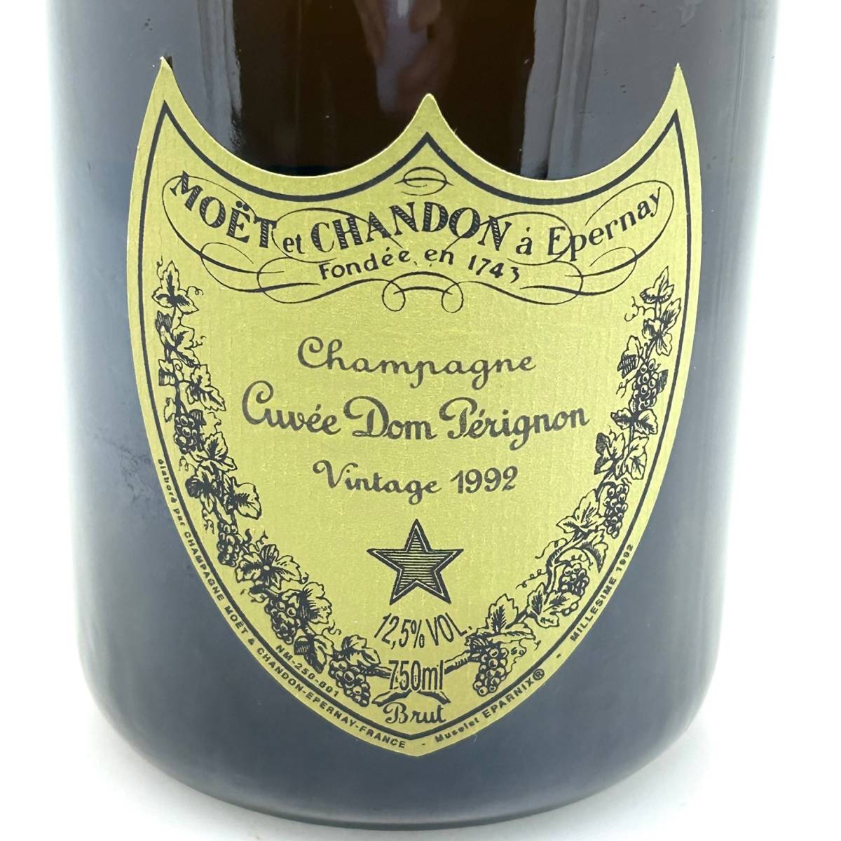 Dom 【未開栓】シャンパン Dom Perignon モエ・エ・シャンドン