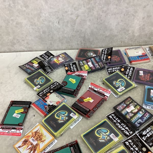 1円〜 訳あり デュエル・マスターズ 等 DXカードスリーブ 邪王来混沌三