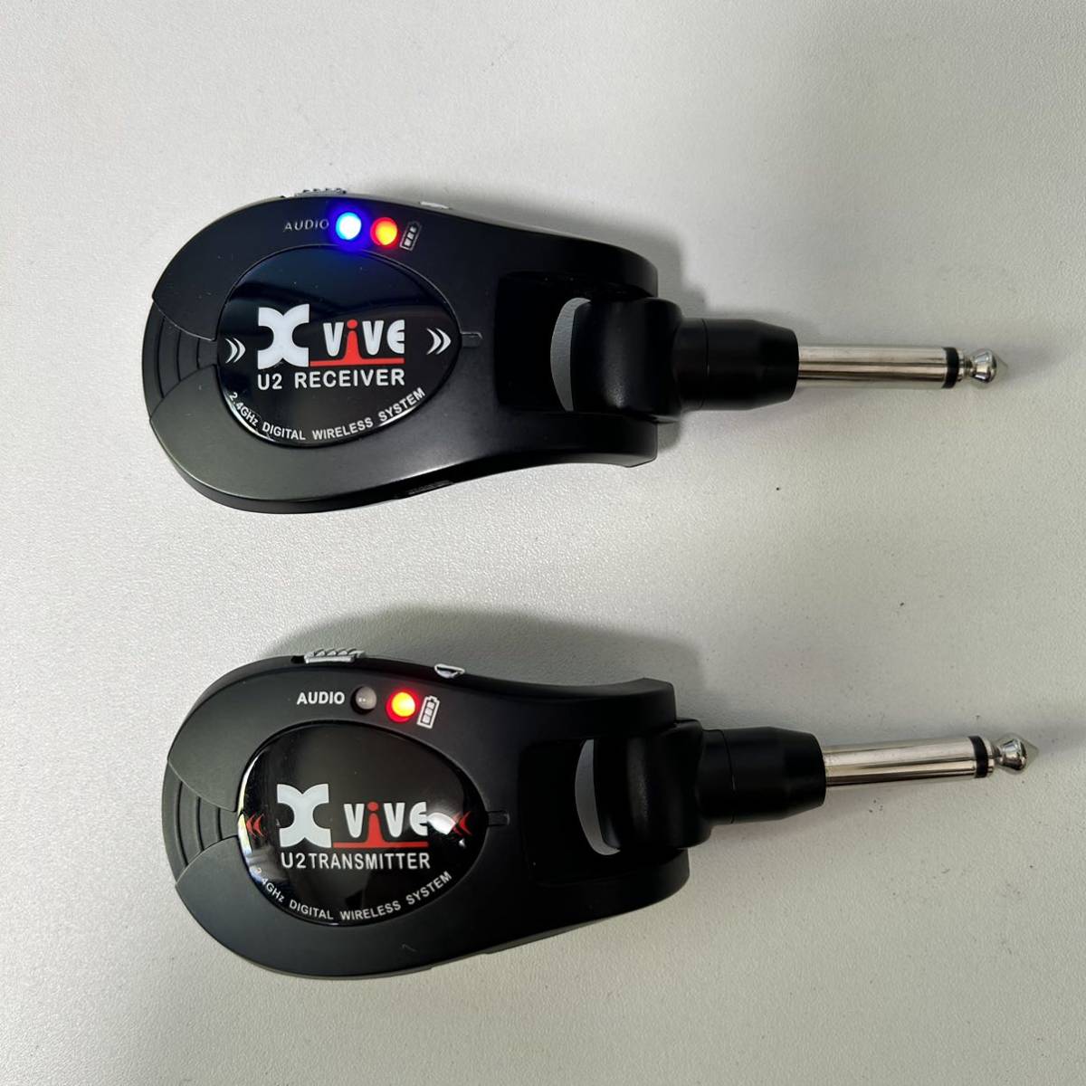 1円〜　Xvive/エックスバイブ U2 TRANSMITTER RECEIVER 2.4GHz デジタルワイヤレスシステム 