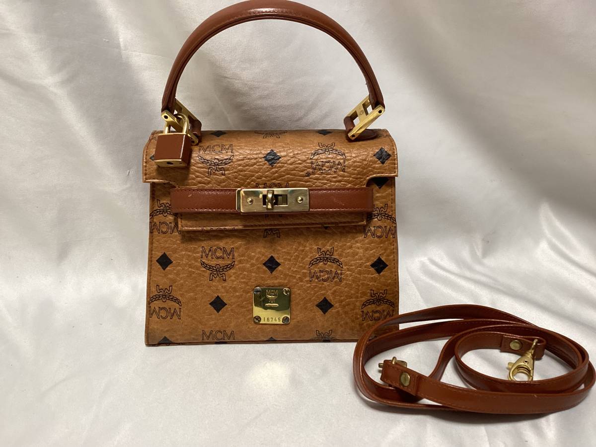 MCM ショルダーバッグ ハンドバッグ 2way エムシーエム エム エム