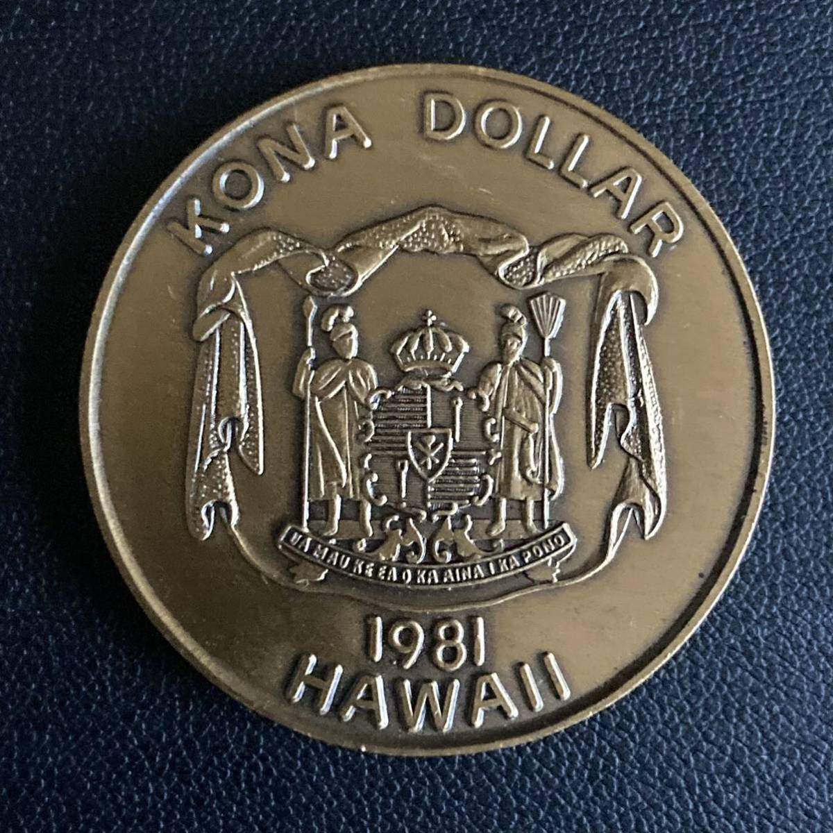ハワイ コナダラー KONA DOLLAR 1981年 HAWAII ALOHA コイン メダル CHAMBER OF  COMMERCE(北アメリカ)｜売買されたオークション情報、Yahoo!オークション(旧ヤフオク!) の商品情報をアーカイブ公開 -  オークファン（aucfan.com）