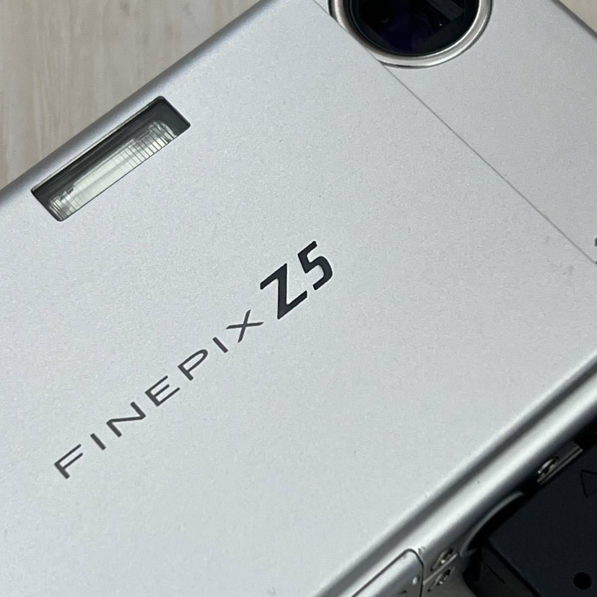 新品】富士フイルム FUJIFILM FinePix Z5fd シルバー FUJIFILM Z5fd