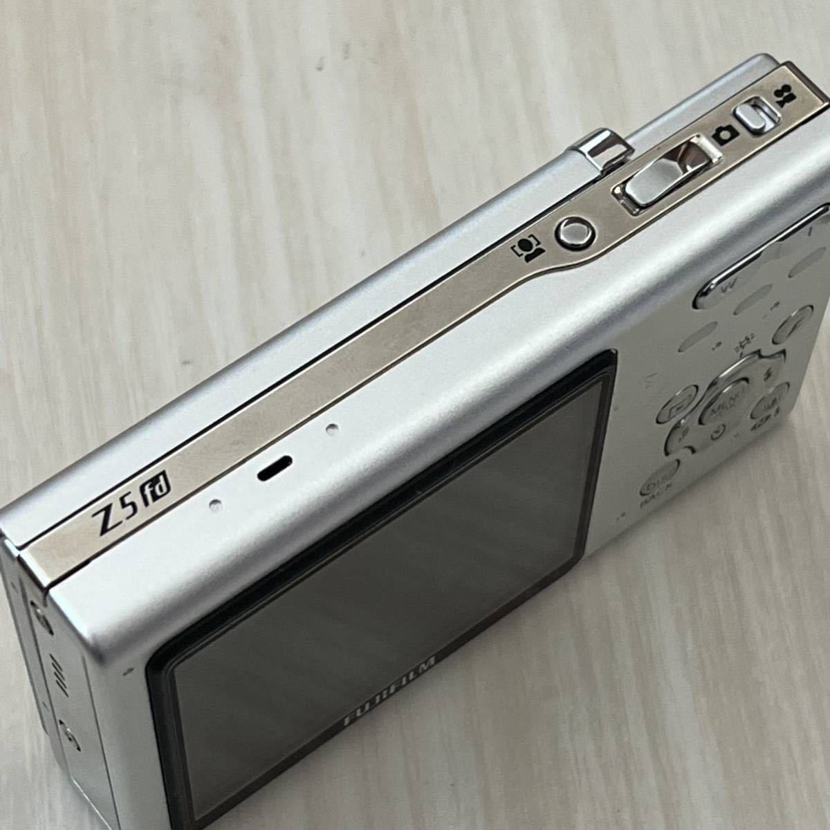 新品】富士フイルム FUJIFILM FinePix Z5fd シルバー FUJIFILM Z5fd