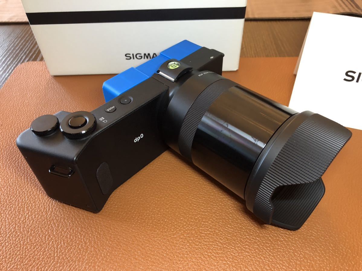 SIGMA dp0 Quattro 美品 Quattro dp0 SIGMA PCMag Review 元箱付