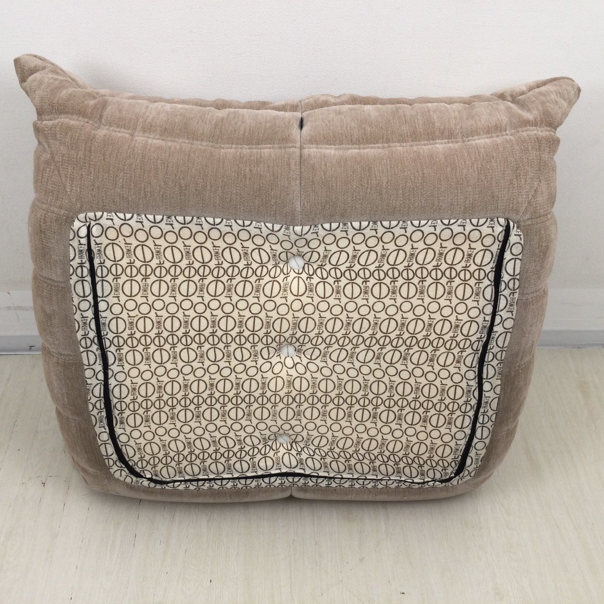 1108 ligne roset リーンロゼ TOGO トーゴ パフ 1人掛けソファ 