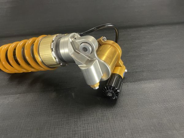 驚きの破格値，大得価 ZX-10R 04～05 ZXT00C OHLINS製 オーリンズ リア