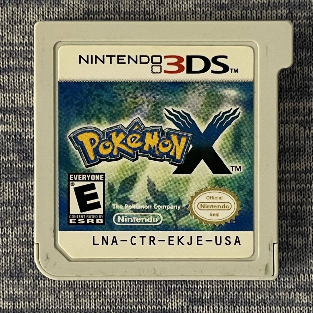 ニンテンドー3DS 北米版本体とポケットモンスターY北米版ソフトの