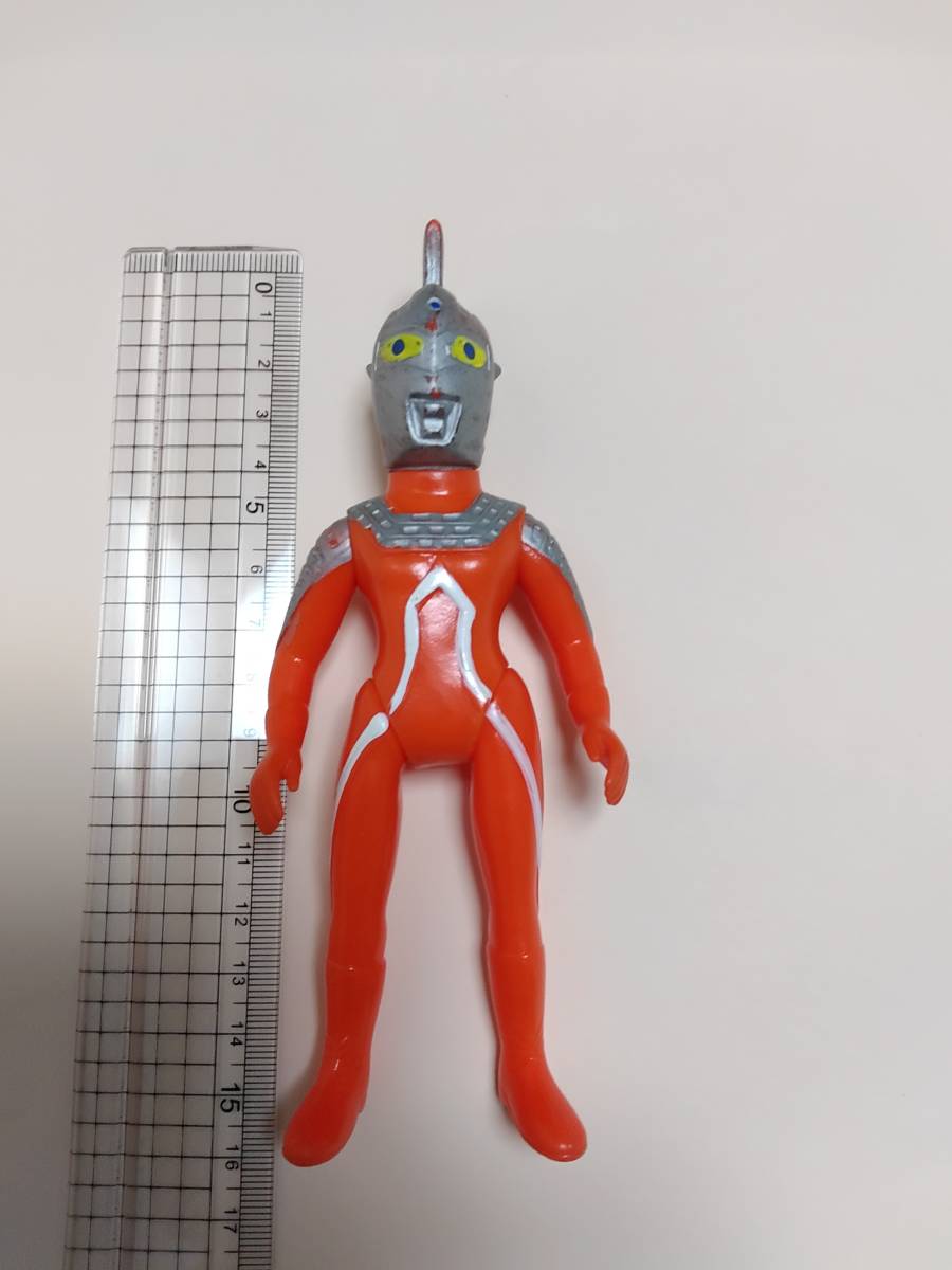 | ブルマァク ソフビ ウルトラセブン 怪獣シリーズ Sウルトラセブン(昭和レトロカラー) ブルマァク製「ウルトラセブン」が放映55周年の今年「シャンパン Vintage セブン大集合!! ウルトラセブン大|ハードオフ公式通販 ブルマァク|ブルマァク復刻 商品 ブルマァク/Sウルトラセブン(レトロ/二期版) 新潟の大人も子供も 新潟の大人も子供 (ウルトラマン