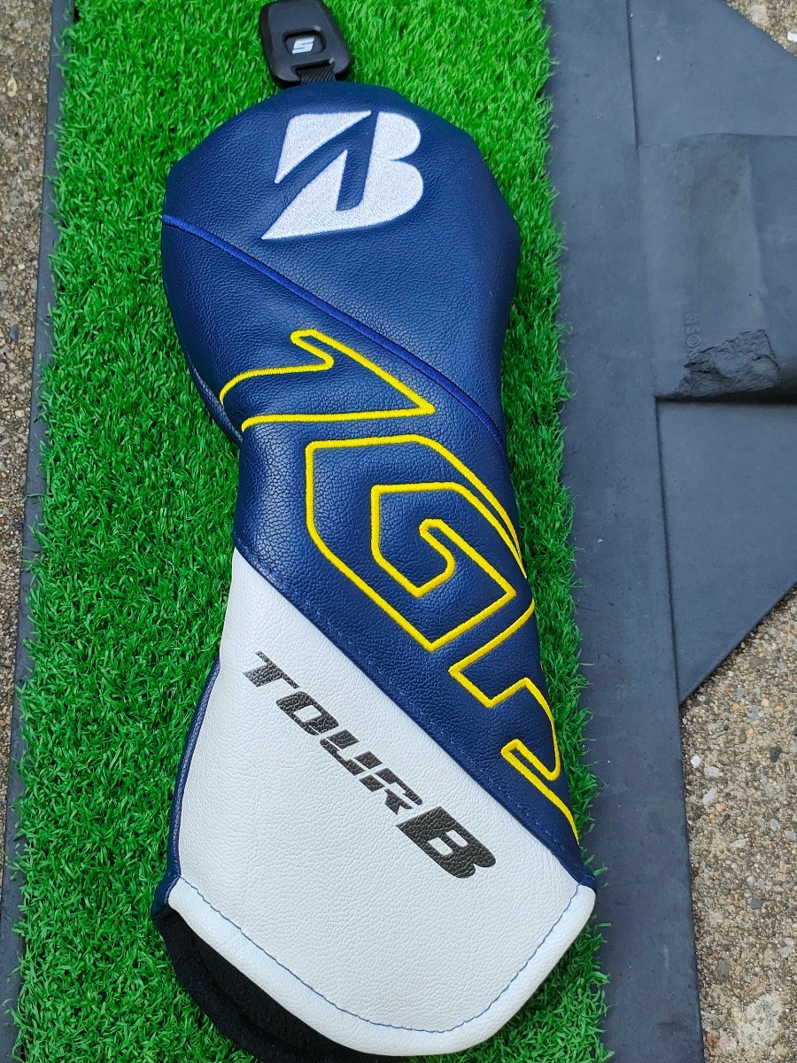 ☆送料無料☆ブリジストン　jgr tourB フェアウェイヘッドカバー!　かっこいい!おすすめ!