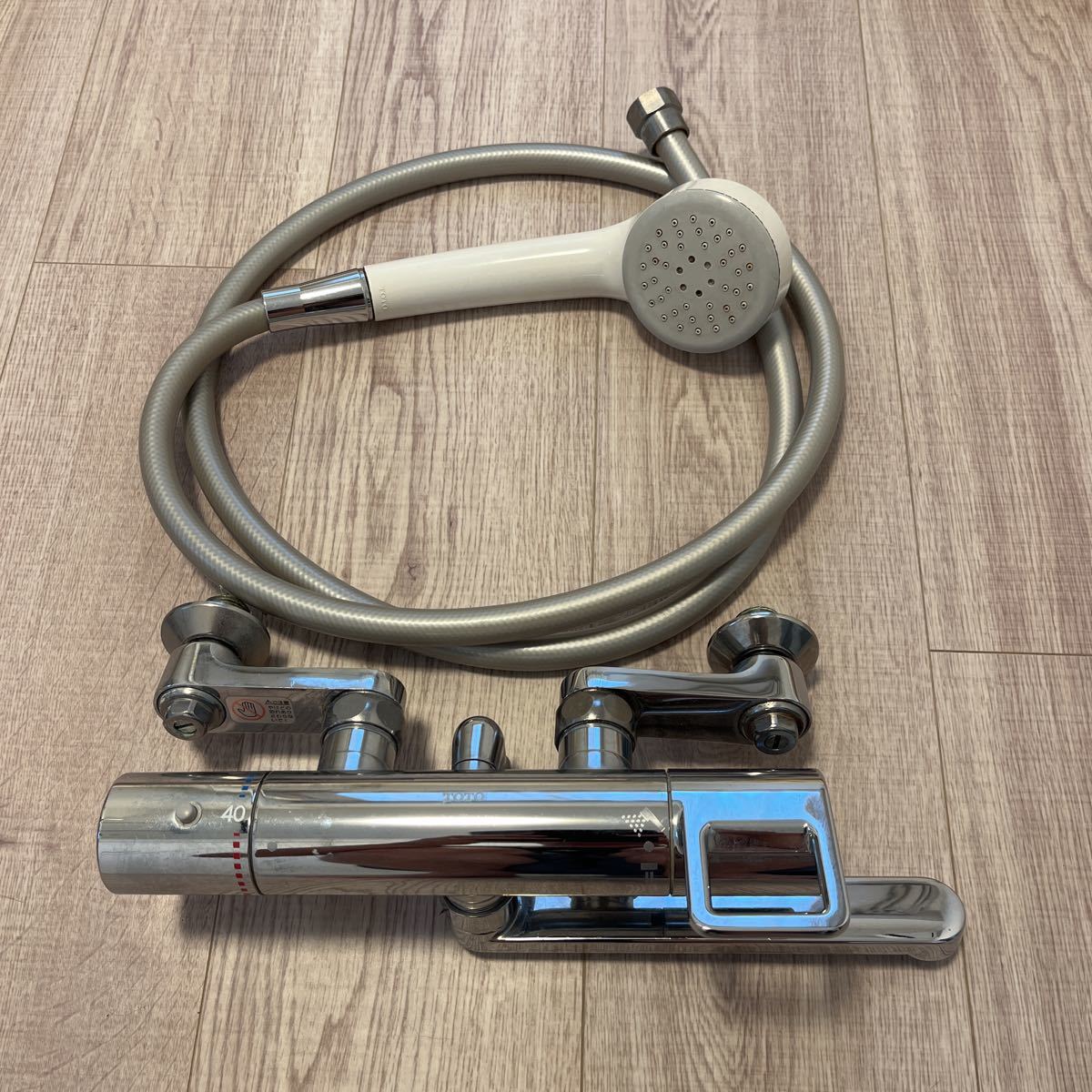 TOTO∥ 壁付サーモスタット混合水栓 TMGG40SBRB tmgg40」の人気商品