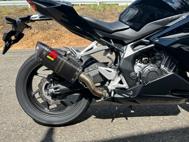CBR250RR 17~20 MC51 アクラポビッチ製 カーボンスリップオン CBR250RR 17~20 MC51 アクラポビッチ製 カーボンスリップオン