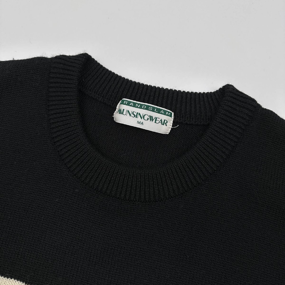 ゴルフ◇MUNSINGWEAR マンシングウェア BIGペンギン刺繍 ウールニット 