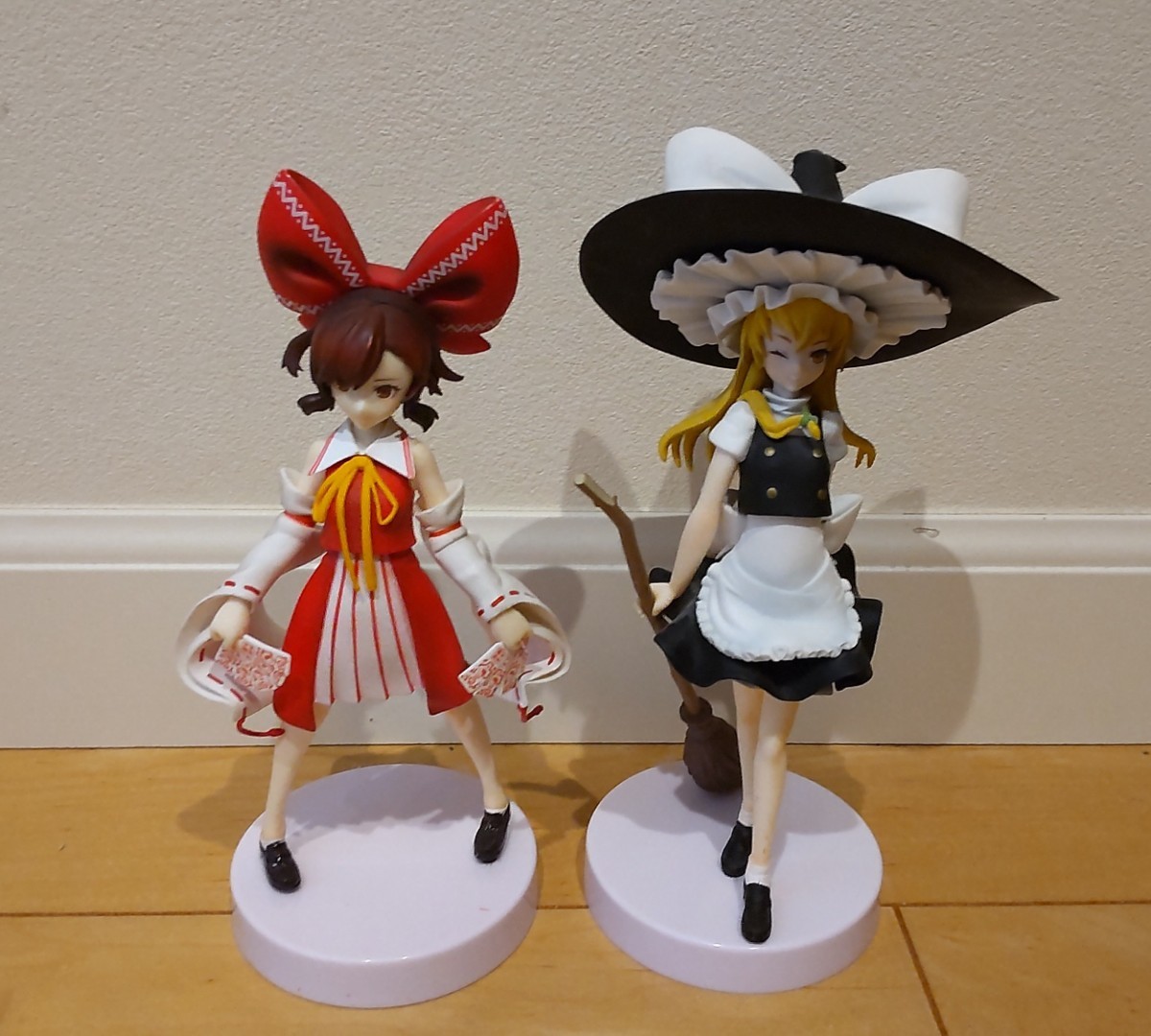 東方Project フィギュア 霧雨魔理沙 博麗霊夢 2点セット ゆっくりの 