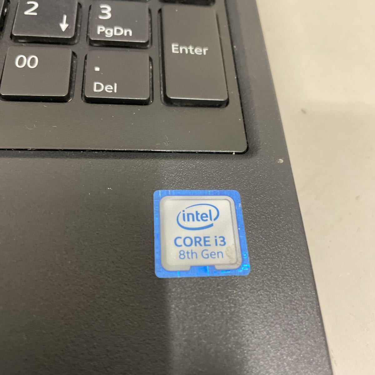 ク86 富士通LIFEBOOK A359/BX FMVA41002P Core i3 8130U メモリ4GB