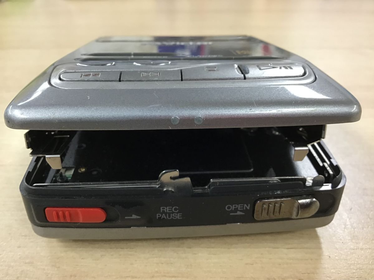 Victor XM-R1 ビクター ポータブルMDプレーヤー◇ジャンク品 [9593W